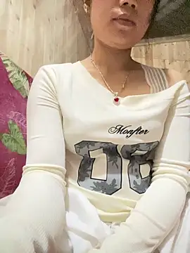 Ngoc-bbi online show from 18, 4, 2026