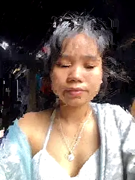 Snapshot of Ngoc-bbi chatting on 22, 10, 2025 Ngoc-bbi online show from 22, 10, 2025