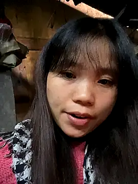 Snapshot of Ngoc-bbi chatting on 19, 11, 2025 Ngoc-bbi online show from 19, 11, 2025