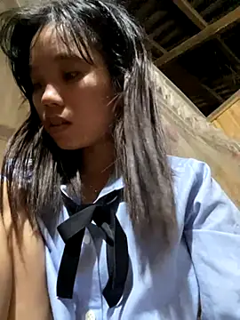 Snapshot of Ngoc-bbi chatting on 30, 10, 2025 Ngoc-bbi online show from 30, 10, 2025