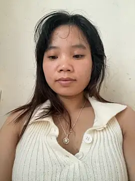 Snapshot of Ngoc-bbi chatting on 9, 10, 2025 Ngoc-bbi online show from 9, 10, 2025