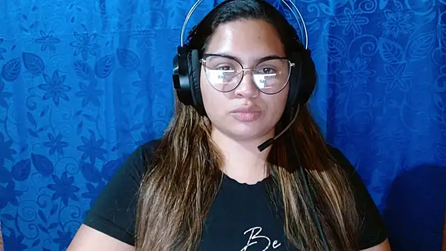 coco curvy online show from 13, 10, 2025