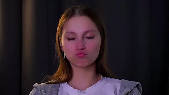 Snapshot of MelaniSeiver chatting on 23, 5, 2026 MelaniSeiver online show from 23, 5, 2026