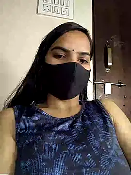 Snapshot of Savita2310 chatting on 12, 10, 2025 Savita2310 online show from 12, 10, 2025