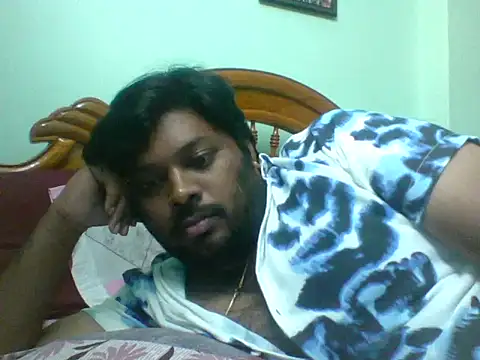 Snapshot of sunkara1 chatting on 12, 11, 2025 sunkara1 online show from 12, 11, 2025