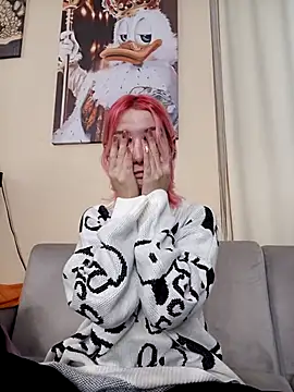 Snapshot of Liann_Stark chatting on 12, 11, 2025 Liann Stark online show from 12, 11, 2025