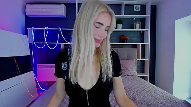 SabrinaSharm online show from 14, 10, 2025