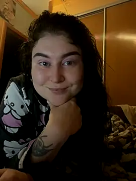 Snapshot of DazzzlingDame chatting on 19, 10, 2025 DazzzlingDame online show from 19, 10, 2025