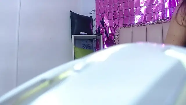 Caroll Stone online show from 24, 10, 2025