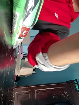 Daniel cornel online show from 25, 4, 2026