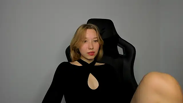 Agatha May online show from 10, 10, 2025