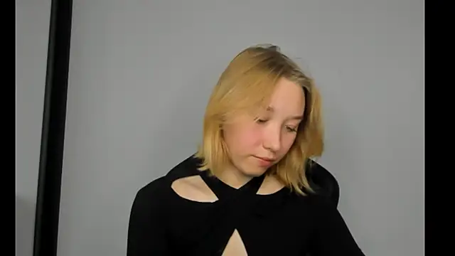 Agatha May online show from 14, 10, 2025