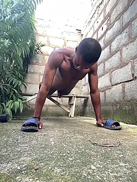 Makemecum634941 online show from 31, 10, 2025