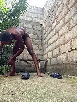 Makemecum634941 online show from 18, 12, 2025