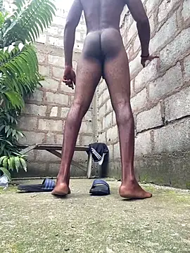 Makemecum634941 online show from 12, 11, 2025