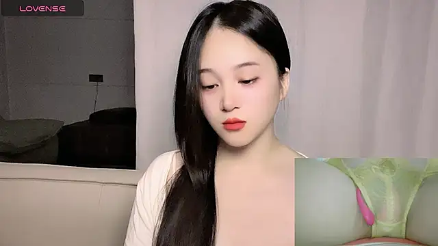 woaiqinqin online show from 14, 11, 2025