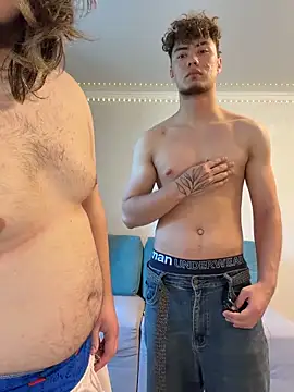 desiredude9 online show from 27, 6, 2026