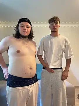 desiredude9 online show from 28, 6, 2026
