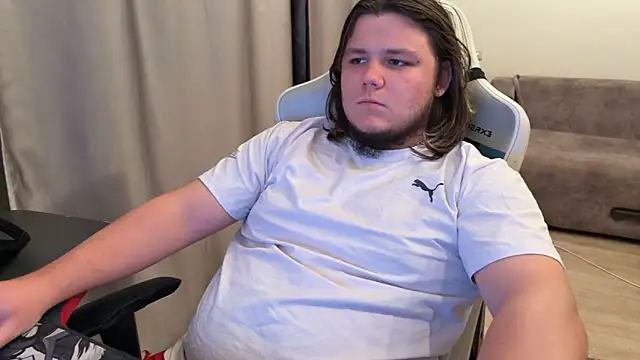 desiredude9 online show from 8, 7, 2026