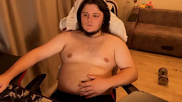 desiredude9 online show from 4, 8, 2026