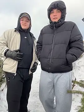 desiredude9 online show from 2, 12, 2025