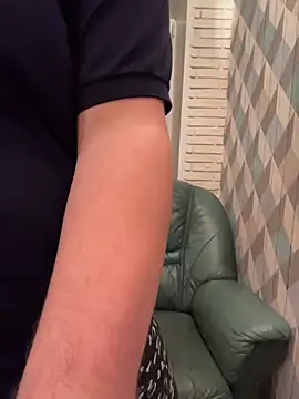 desiredude9 online show from 16, 11, 2025