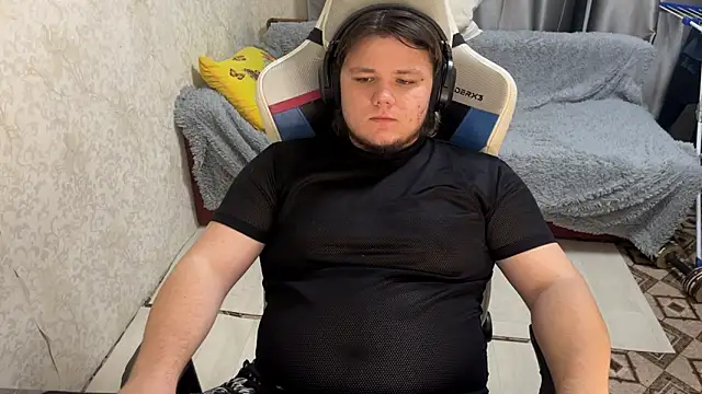 desiredude9 online show from 5, 10, 2025