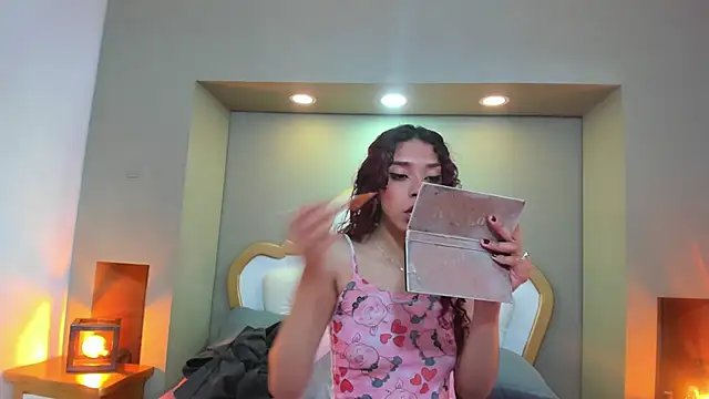 AteneaGreyy online show from 14, 11, 2025