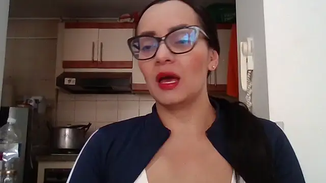 Snapshot of sarita_star chatting on 15, 7, 2026 sarita star online show from 15, 7, 2026