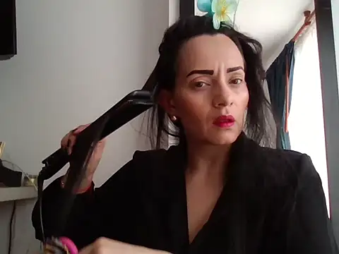 Snapshot of sarita_star chatting on 16, 10, 2025 sarita star online show from 16, 10, 2025