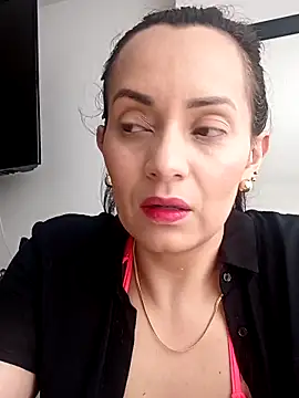 Snapshot of sarita_star chatting on 22, 10, 2025 sarita star online show from 22, 10, 2025