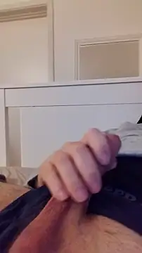 Snapshot of NewJoiner chatting on 25, 11, 2025 NewJoiner online show from 25, 11, 2025