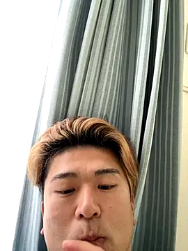 Genkichi0621 online show from 7, 10, 2025