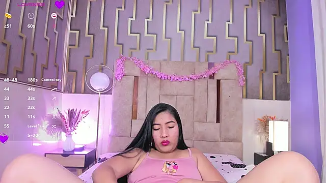 luna maisonn online show from 6, 2, 2026