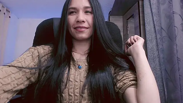 Snapshot of scarlett_vonrose chatting on 8, 9, 2025 scarlett vonrose online show from 8, 9, 2025