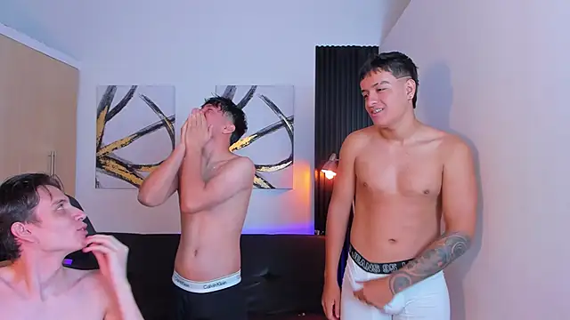 Horny BoysW online show from 20, 9, 2025