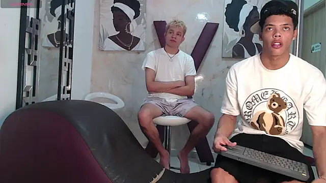 PRETTY FEM online show from 28, 7, 2026