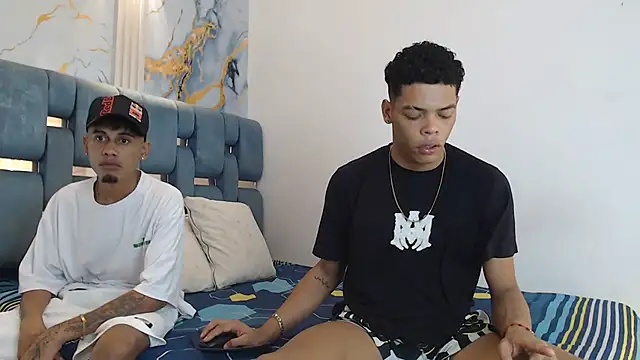 PRETTY FEM online show from 18, 2, 2026