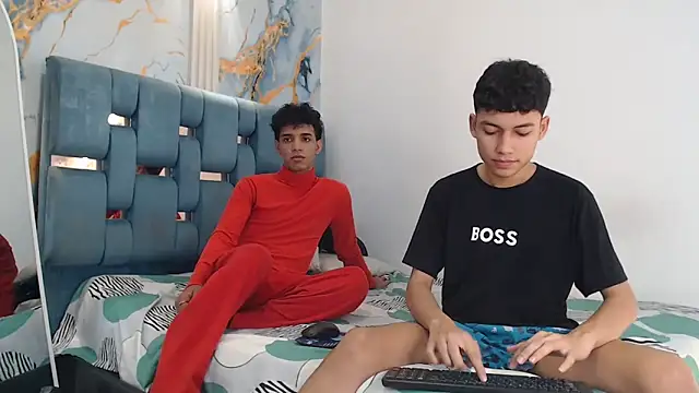 PRETTY FEM online show from 21, 3, 2026