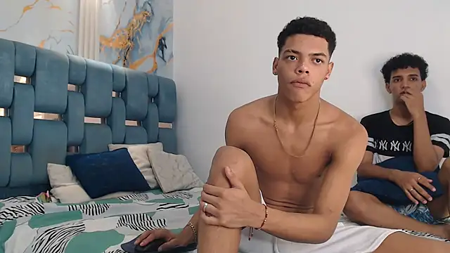 PRETTY FEM online show from 20, 3, 2026