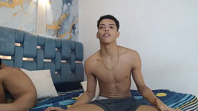 PRETTY FEM online show from 20, 2, 2026