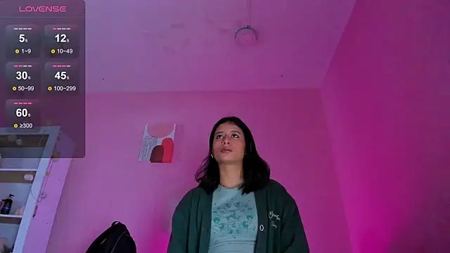 Snapshot of Georgina_Ferri_ chatting on 23, 10, 2025 Georgina Ferri online show from 23, 10, 2025