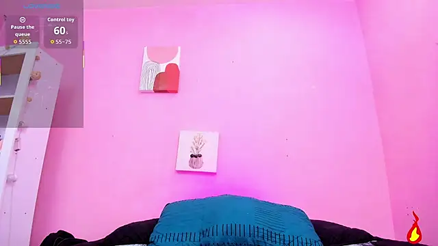 Snapshot of Georgina_Ferri_ chatting on 14, 10, 2025 Georgina Ferri online show from 14, 10, 2025