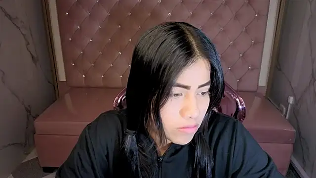 Snapshot of Victoria_b_ chatting on 23, 11, 2025 Victoria b online show from 23, 11, 2025