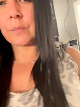 Mayra milk online show from 9, 9, 2025