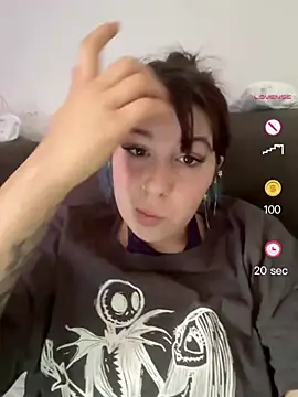 Snapshot of ilaria_miss98 chatting on 10, 6, 2026 ilaria miss98 online show from 10, 6, 2026