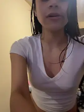 Snapshot of Ariovalle chatting on 16, 7, 2026 Ariovalle online show from 16, 7, 2026