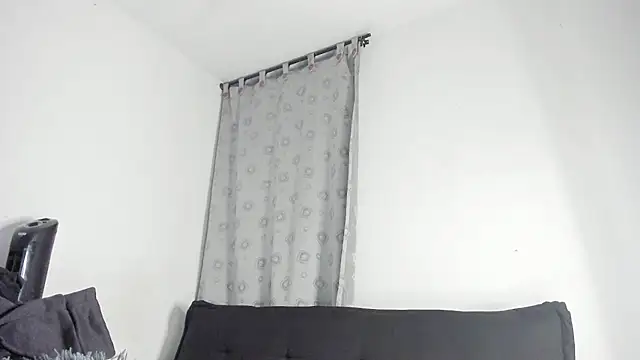 mila dash online show from 10, 10, 2025