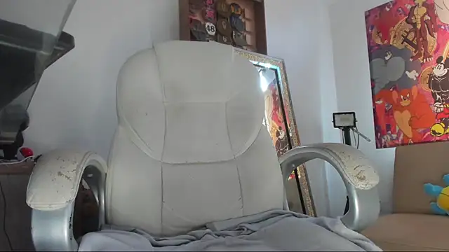 mila dash online show from 14, 11, 2025