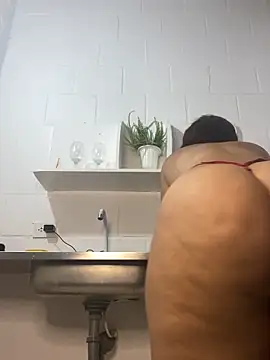 Jessyivonne online show from 27, 10, 2025